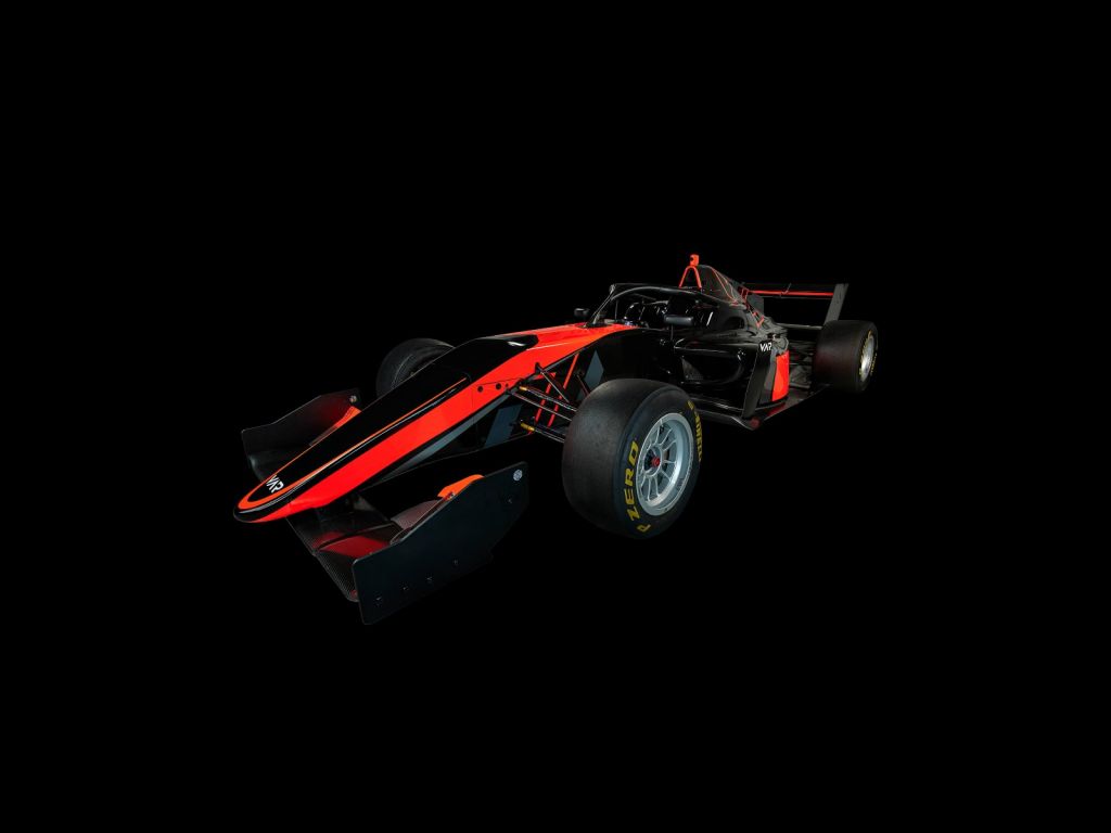 Formel 3 - Vänster framifrån - mörk