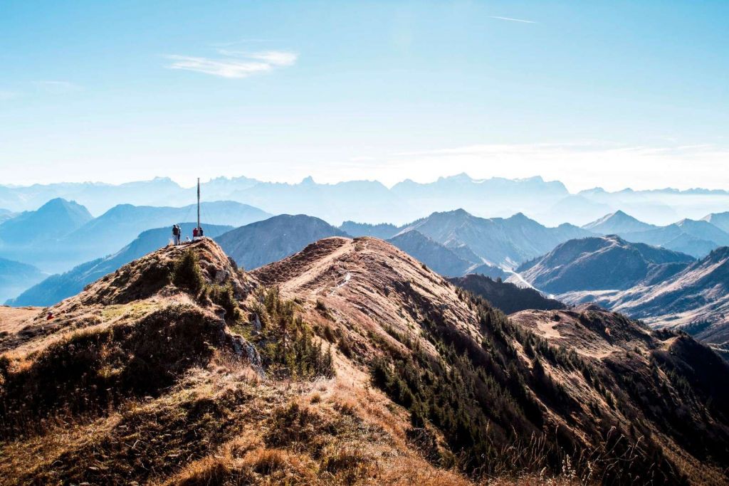 Efterårs morgen på bjergryg