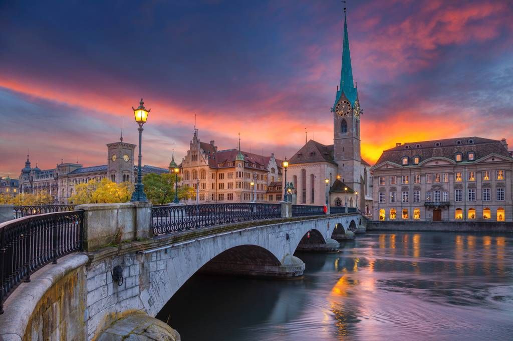 Städer tapet Zürich på kvällen