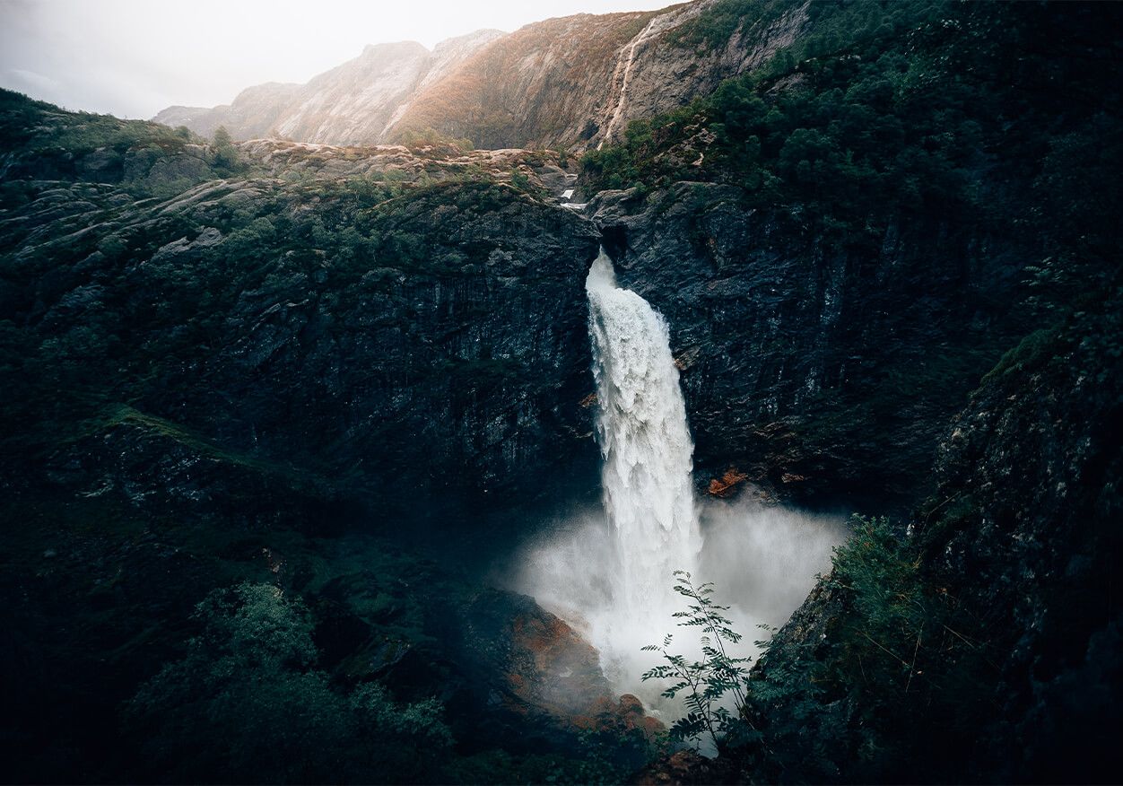 Wallpaper Imponerande vattenfall