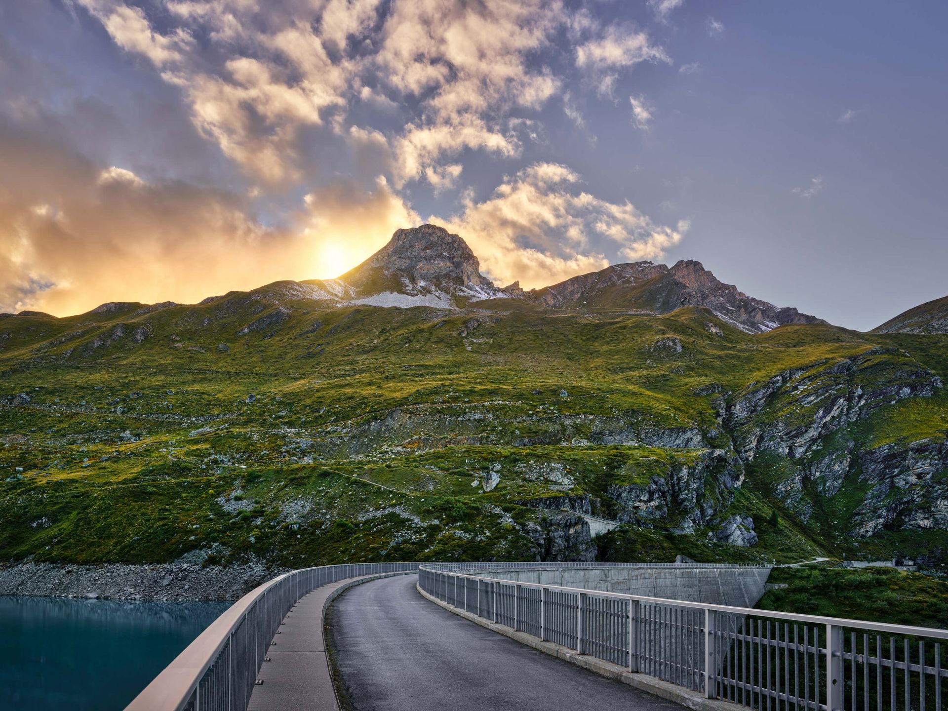 Solnedgang ved reservoiret