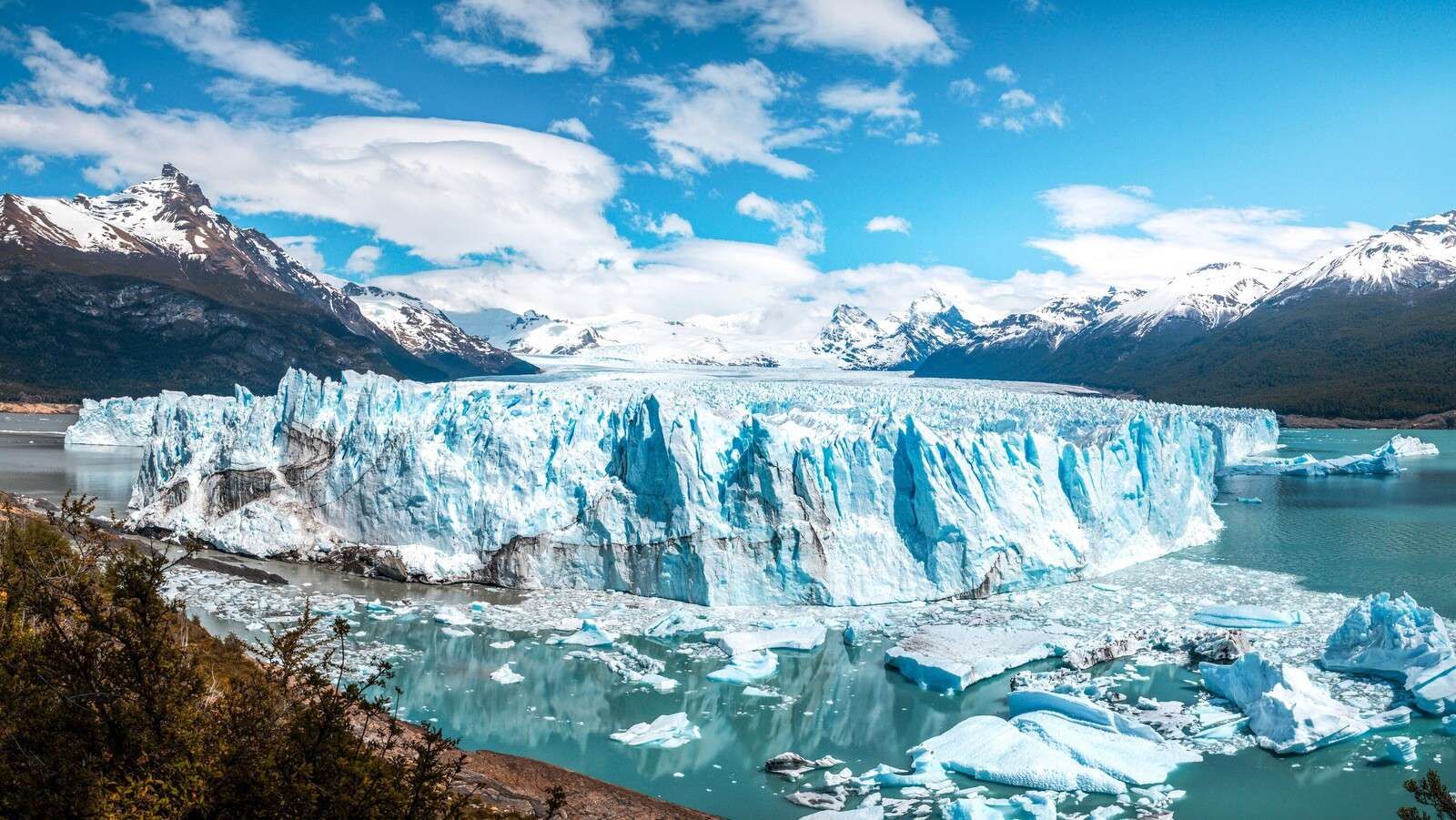 Isbreen ved turkisbreensjø.