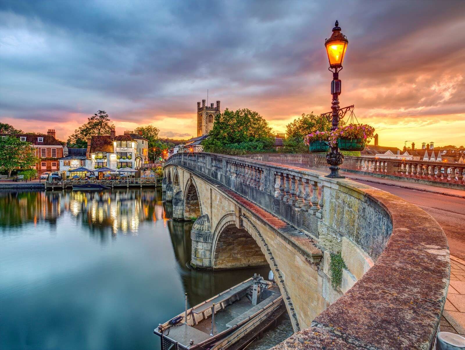 Bro over Themsen, Henley, Oxfordshire, Storbritannia