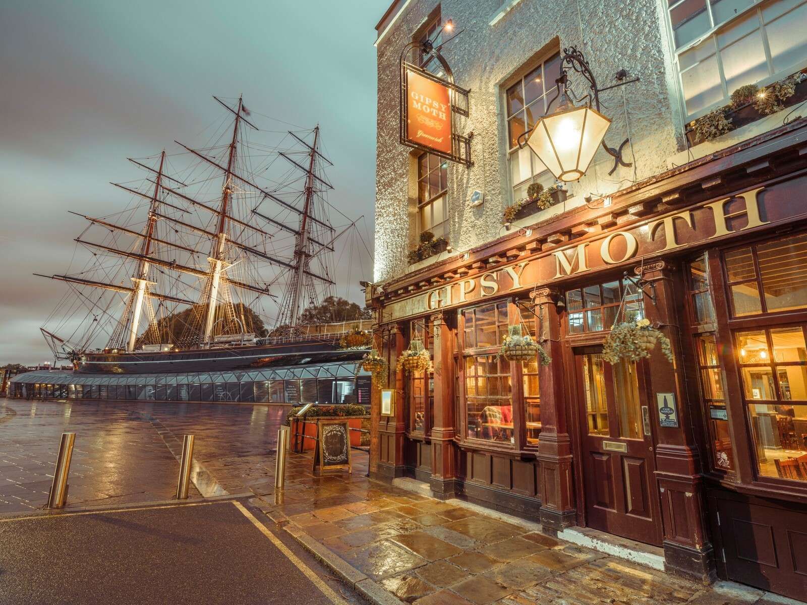 Cutty Sark och Gipsy Moth-puben