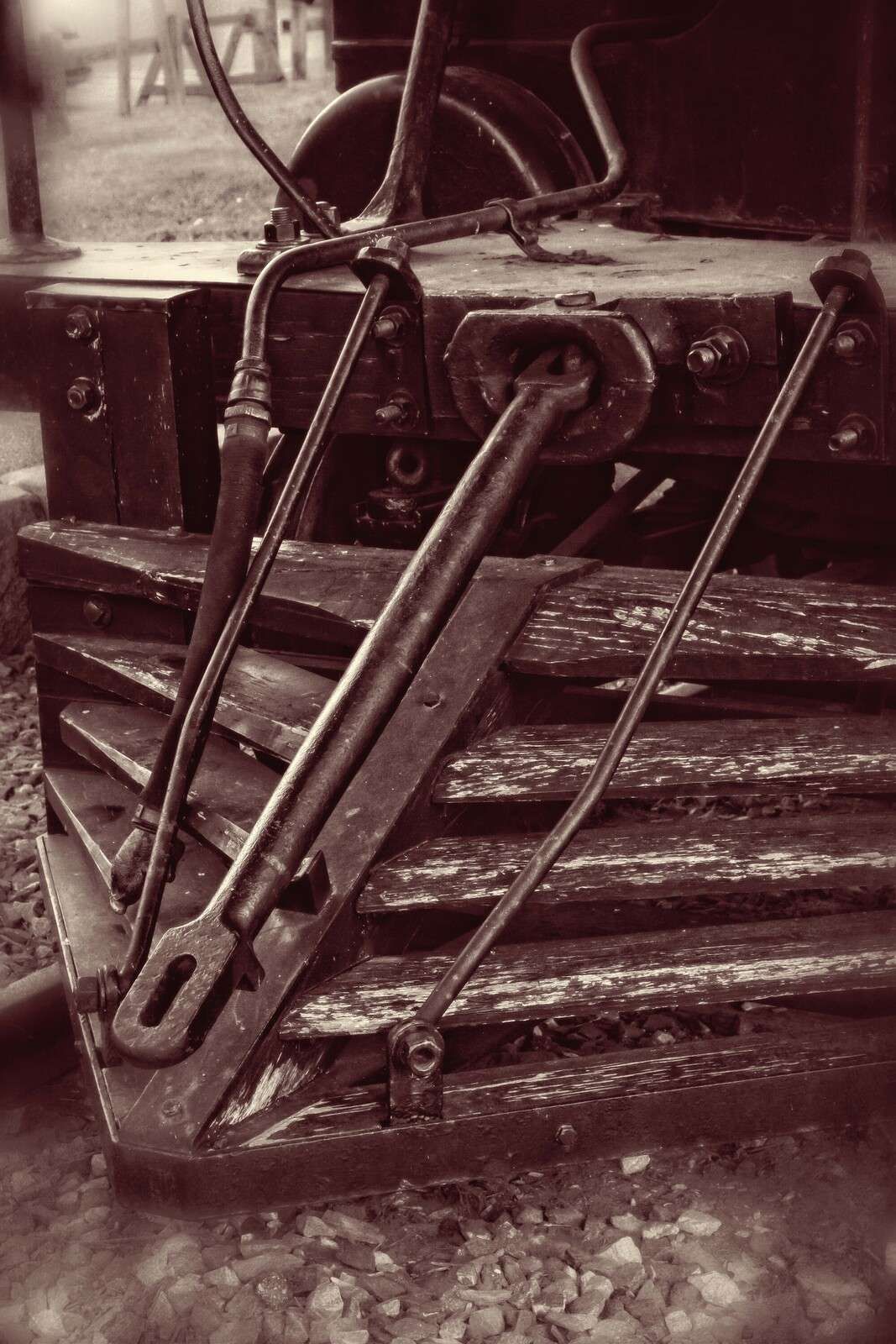 Rostig tågförbindelse sepia